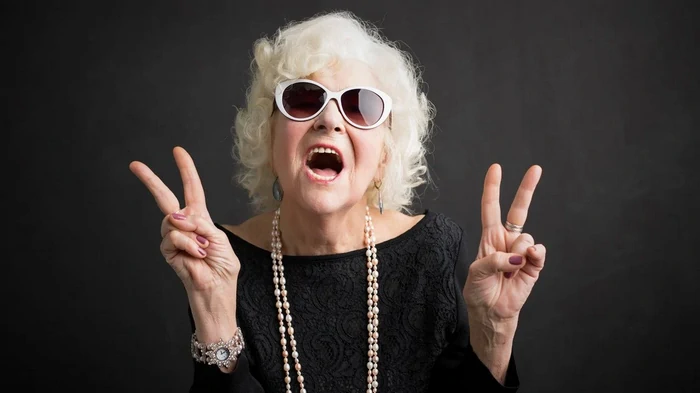 Co jsou to „babičkovské večírky“ a proč je mladí rodiče nevítají?