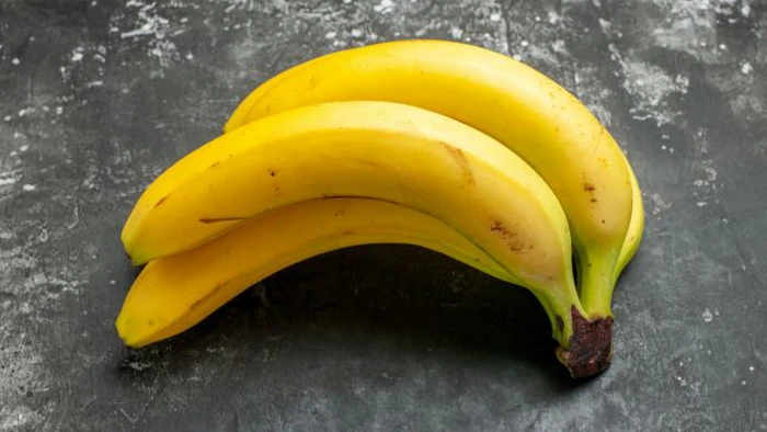 Můžete jíst banány s popraskanou slupkou: všechna možná rizika